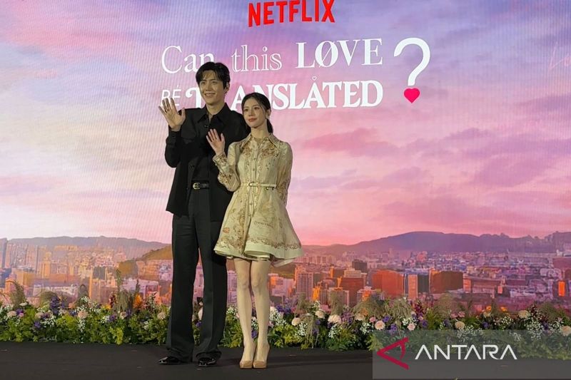 Kim Seon Ho- Go Youn Jung akan hadiri ajang Asia Artist Award 2026