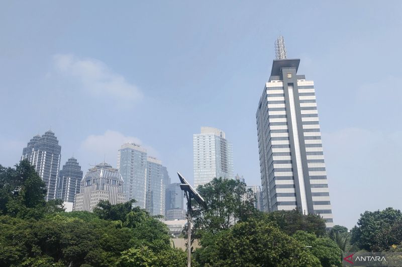 Sebagian Jakarta bakal berawan pada Kamis pagi
