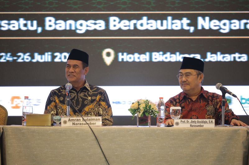 Mentan Amran siapkan bibit dan olah lahan gratis untuk pesantren