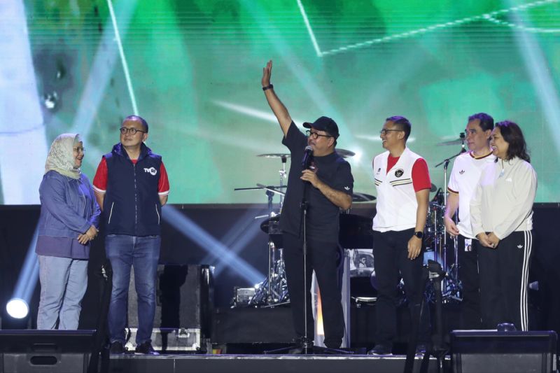 DKI kemarin, Rano Karno nobar Piala Dunia hingga kebakaran kapal di Muara Angke