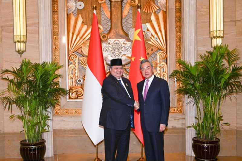 Wang Yi dorong penguatan investasi China di Indonesia