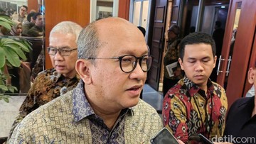 Danantara Minat Genggam Bursa, Berapa Porsinya?