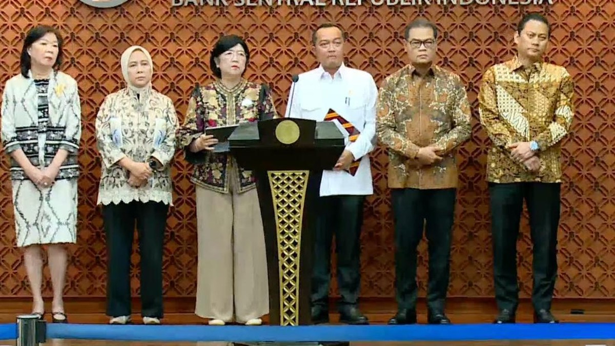 Ekonom Nilai Transisi Perry ke Destry di BI Tak Ganggu Rupiah dan Pasar
