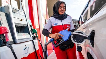 Konsumsi Pertamax cs Turun 18% Usai Harga Naik