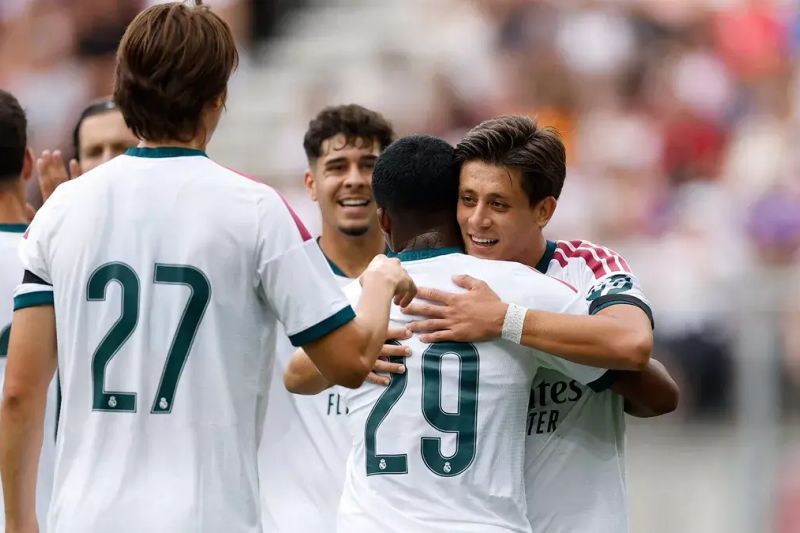 Pramusim: Real Madrid main imbang 2-2 lawan Fiorentina