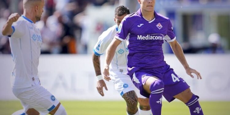 Napoli gagal pertahankan keunggulan saat ditahan imbang Fiorentina 1-1