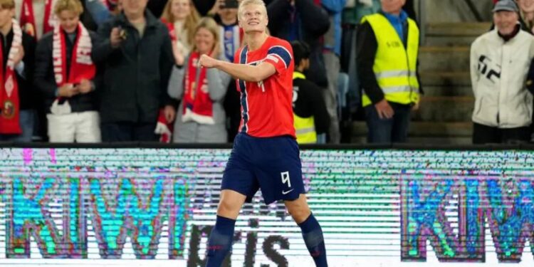 Erling Haaland borong dua gol, Norwegia menang 3-2 atas Denmark