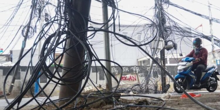 Legislator masifkan Gerakan 5M untuk tata kabel udara Jakarta