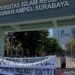 Mahasiswa UINSA segel gerbang kampus tuntut rektor mundur