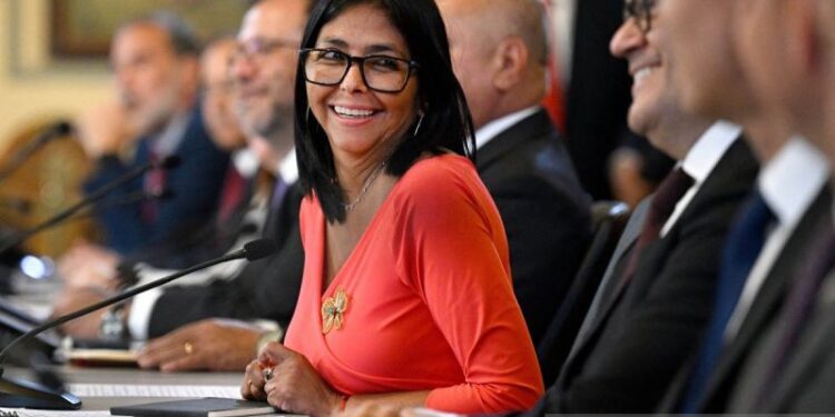 Trump dorong Venezuela adakan pemilu saat bertemu Delcy Rodriguez