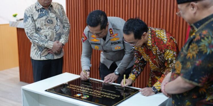 Rektor minta Pusat Studi Kepolisian Unhas tuntaskan bom ikan