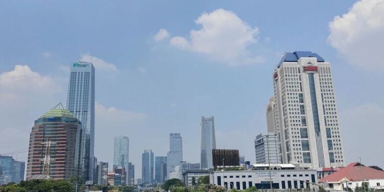 BMKG: Jabodetabek berawan, Tangerang waspada angin kencang
