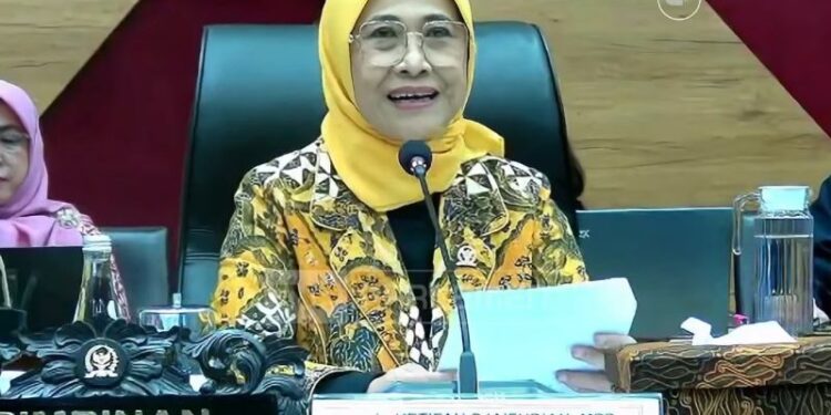 Anggota DPR ajak pemerintah pusat-daerah beri perhatian pada lansia