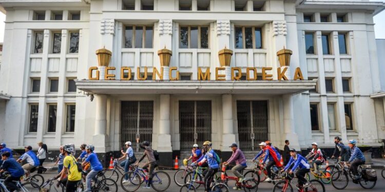 7 alasan orang memilih bike to work untuk berangkat kerja