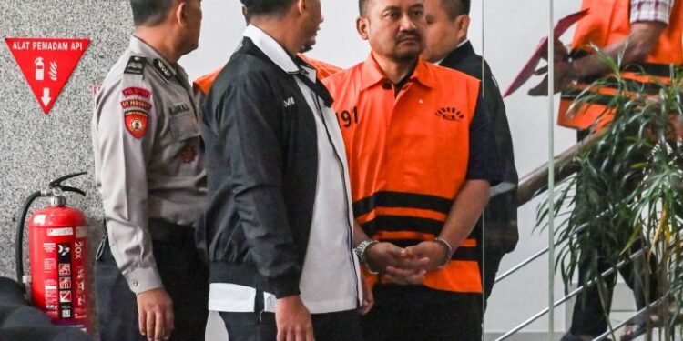KPK panggil mantan Kepala Disdikpora Pemalang dan lima saksi lain