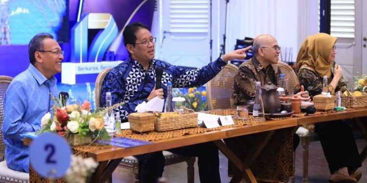 Purbaya Desak LPEI Beri Kredit Murah Buat Industri Tekstil hingga Baja