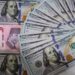 Rupiah Ditutup Menguat, Dolar AS Balik Turun Tipis ke Rp17.880