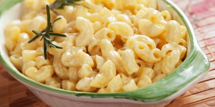 Kiat menambah asupan protein pada "mac and cheese"