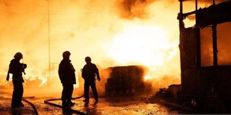 Rusia serang pabrik logam terbesar untuk produk militer milik Ukraina