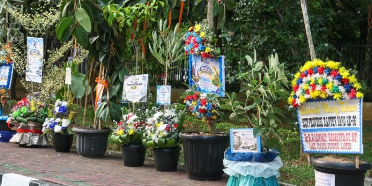 Dukung penghijauan ratusan pohon warnai HUT ke-26 Banten