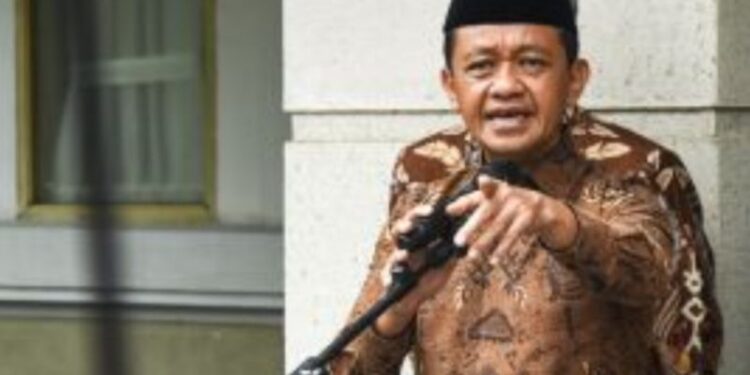 Menko Bahlil bidik PNBP ESDM capai Rp165 T lewat optimalisasi energi