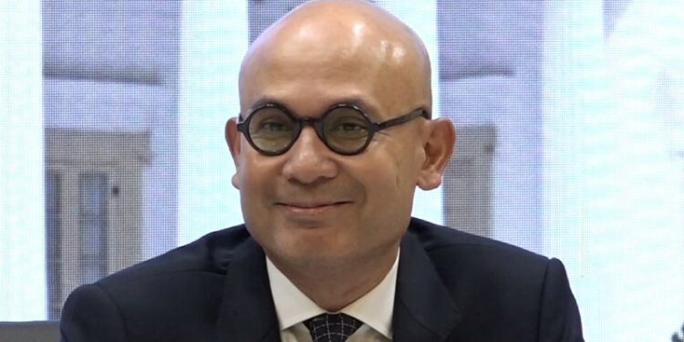 Menlu Arrmanatha komitmen politik luar negeri Indonesia bebas aktif