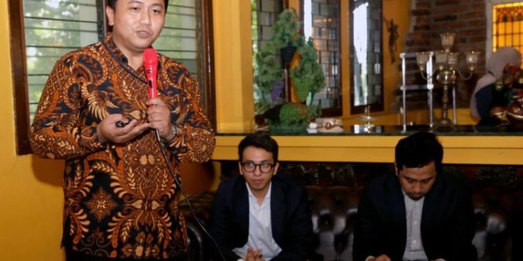 IESR: Reformasi dan percepat bangun PLTS dukung pertumbuhan 8 persen