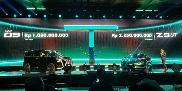 BYD Danza rilis D9 baru dan Z9 GT, EV kelas premium performa tinggi