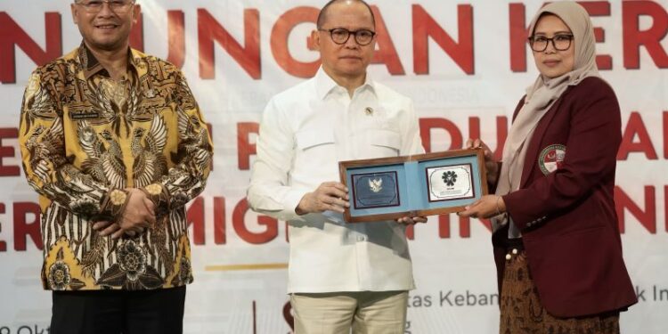 Menteri P2MI: SMK Go Global siapkan PMI terampil dan berdaya saing