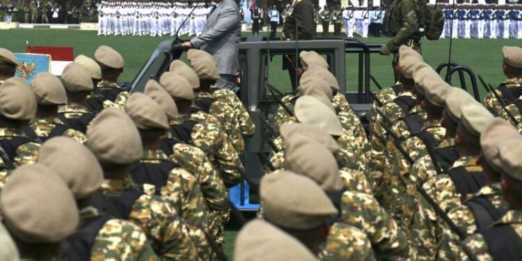 Prabowo minta TNI utamakan prestasi, bukan senioritas