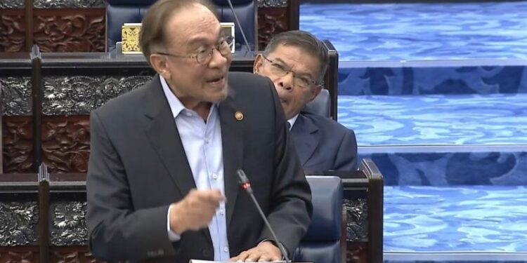 Upah minimum Malaysia naik jadi Rp8,7 juta, swasta diminta ikut aturan