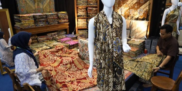 Perada Batik hadir di INACRAFT, padukan tradisi-selera generasi baru