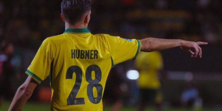 Justin Hubner main penuh, Ole Romeny di bangku cadangan
