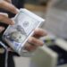 Rupiah Dibuka Menguat, Nilai Tukar Dolar AS Turun ke Rp17.820