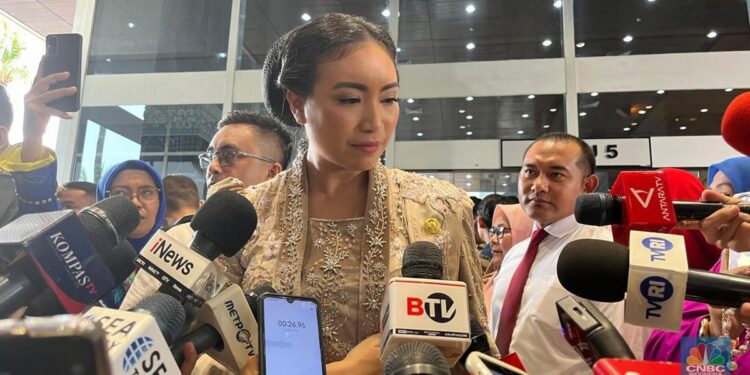 Ditinggal Rahayu Saraswati Djojohadikusumo, Saham TRIN Anjlok 6,7%