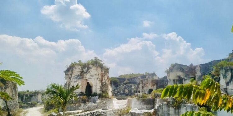 Kemendes PDT: Pengelolaan potensi lokal kunci kurangi kemiskinan