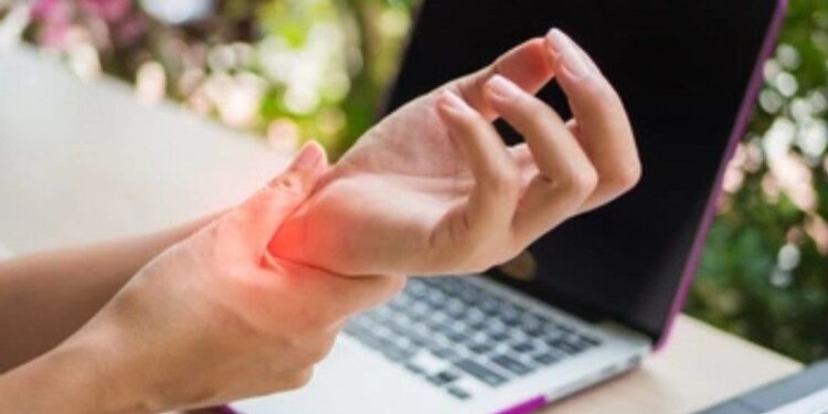 Tangan sering kebas atau kesemutan bisa jadi indikasi gangguan saraf