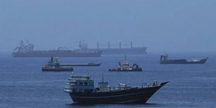 Anggota DPR minta pemerintah kaji impor 30 juta barel minyak dari UEA
